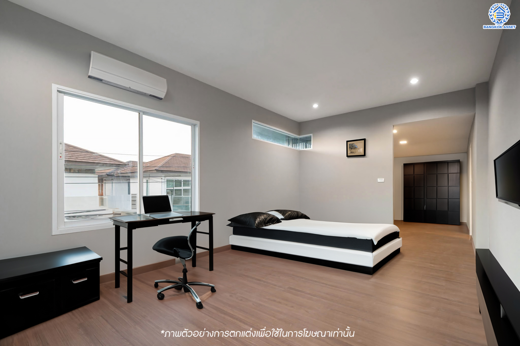 บ้านมือสองตกแต่งใหม่ โครงการ เดอะเวอรีเดียนโฮม กาญจนาภิเษก เนื้อที่กว้าง 75 ตร.ว. ฟังก์ชัน 3 ห้องนอน 4 ห้องน้ำ 1 ห้องอเนกประสงค์ 1 ห้องแม่บ้าน จอดรถได้ 2 จอด บนทำเลดี ติดถนนกาญจนาภิเษก เชื่อมต่อถนนรัตนาธิเบศร์ ถนนนครอินทร์ ถนนกาญจนาภิเษก ใกล้รถไฟฟ้าสายสีม่วง "สถานีตลาดบางใหญ่" และจุดขึ้นทางด่วน "ศรีรัช"...